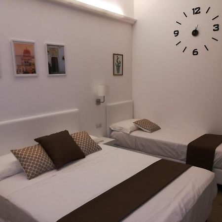 B&B Suites Via Del Mare Пресиче Екстериор снимка