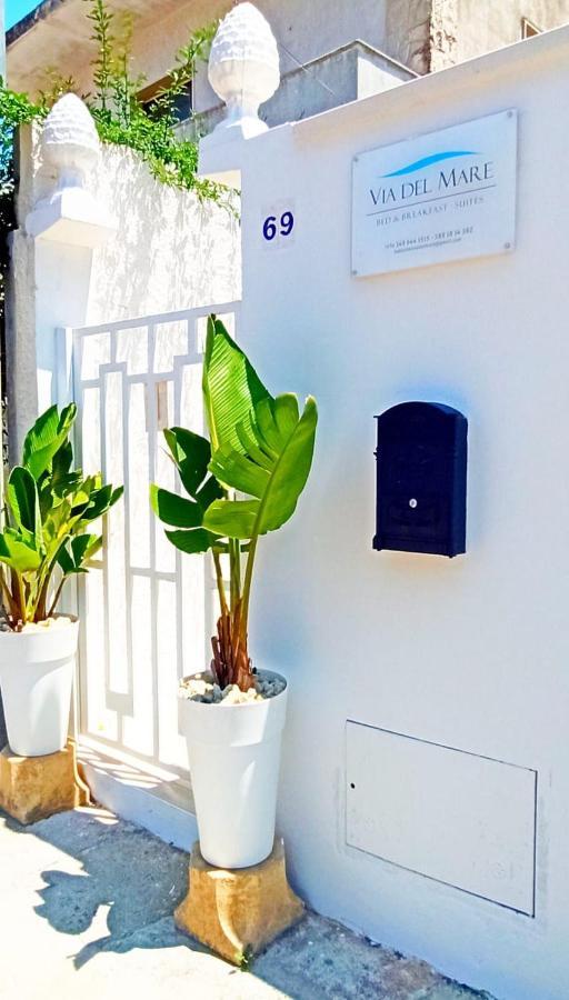 B&B Suites Via Del Mare Пресиче Екстериор снимка