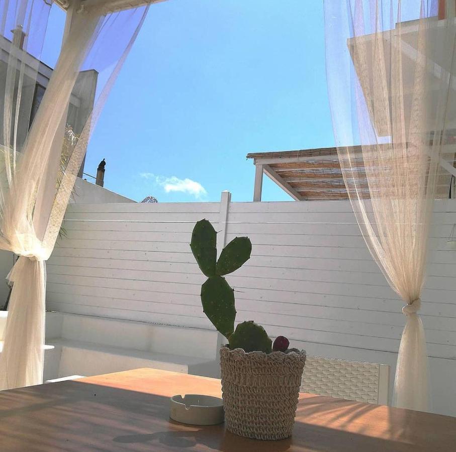 B&B Suites Via Del Mare Пресиче Екстериор снимка